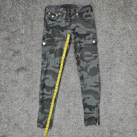 True Religion Camo Cargo Pants Utility Leggings Green Pockets Stretch Womens 24 - Picture 12 of 16
